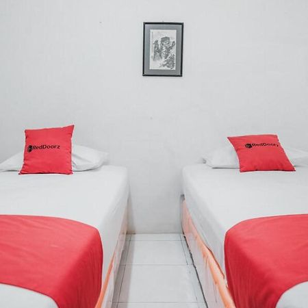 Reddoorz Near Kartini Mall Lampung Bandar Lampung Exterior photo
